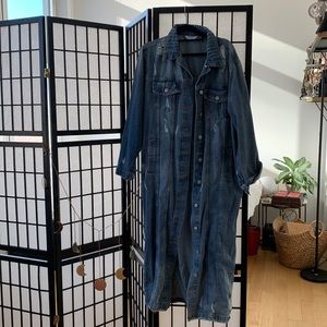 Beautiful denim jean jacket. Worn just once before.